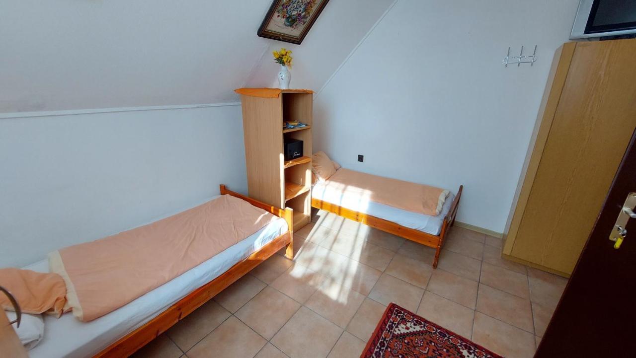 Maison d'hôtes Pihenes A Malomtonal Privat Berlemeny à Tapolca Extérieur photo